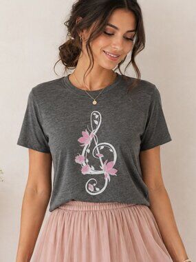 Floral Treble Clef Tee M Gray Pink Music Graphic Shirt Whimsical Romantic
